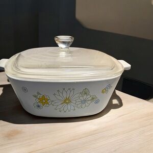 Vintage Floral Casserole Dish with Lid